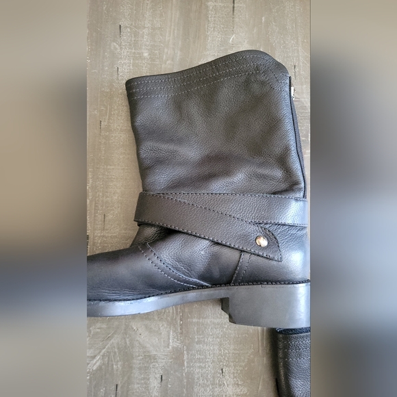 Bally Switzerland Tarja Boot Size 39.5 - Picture 14 of 16